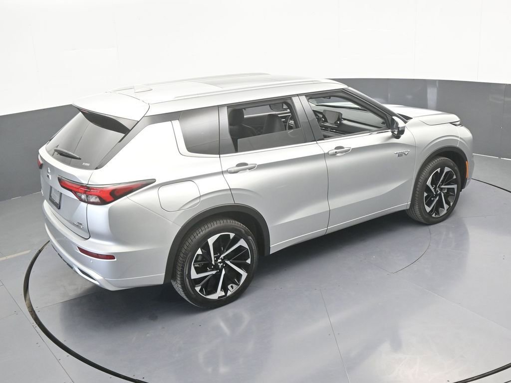 New 2025 Mitsubishi Outlander SEL image 61