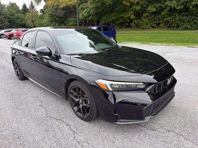 Used 2025 Honda Civic Sport image 1