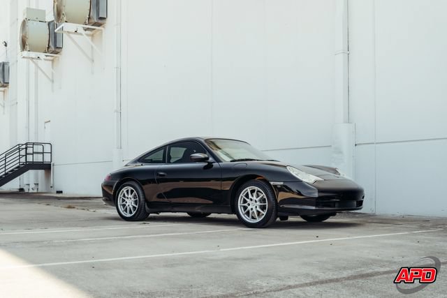 Used 2004 Porsche 911 Carrera RWD image 48
