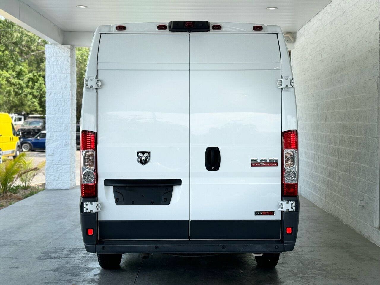 Used 2014 RAM ProMaster 3500 w/ Interior Convenience Group FWD image 4