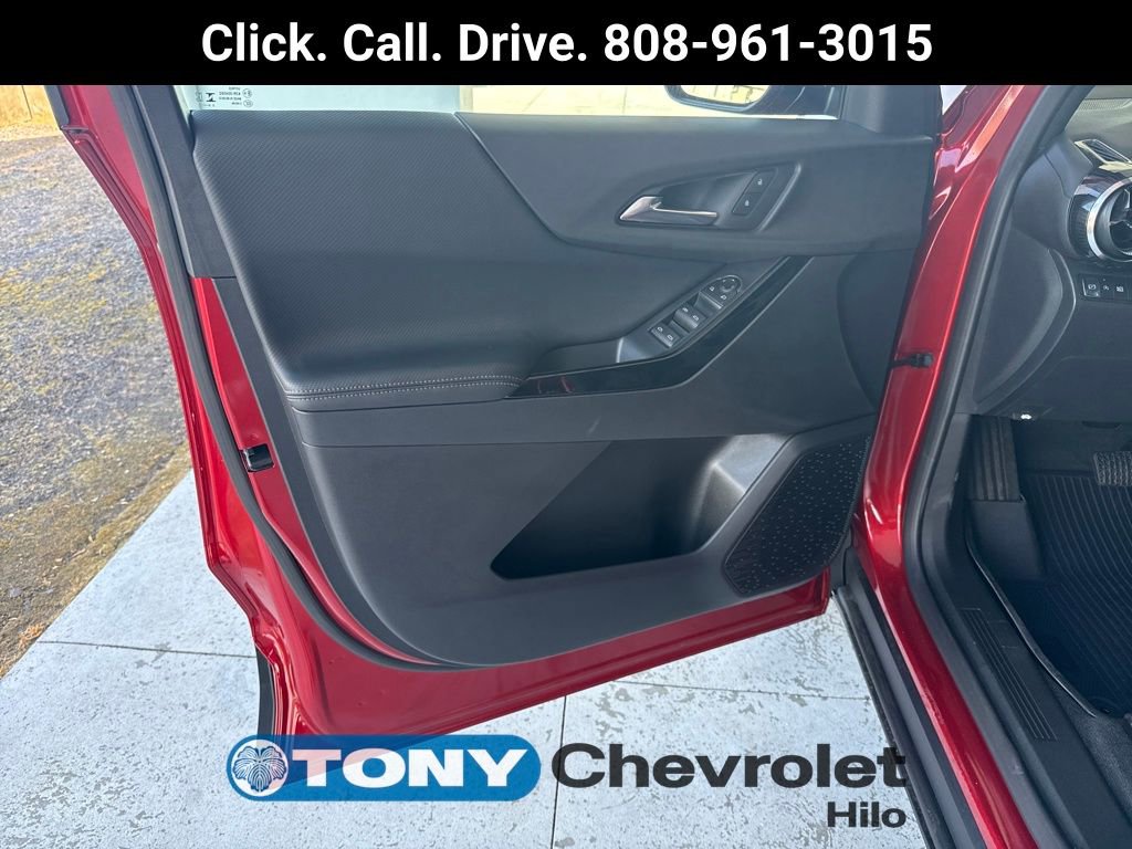 New 2026 Chevrolet Equinox LT w/ LPO, Floor Liner Package image 10