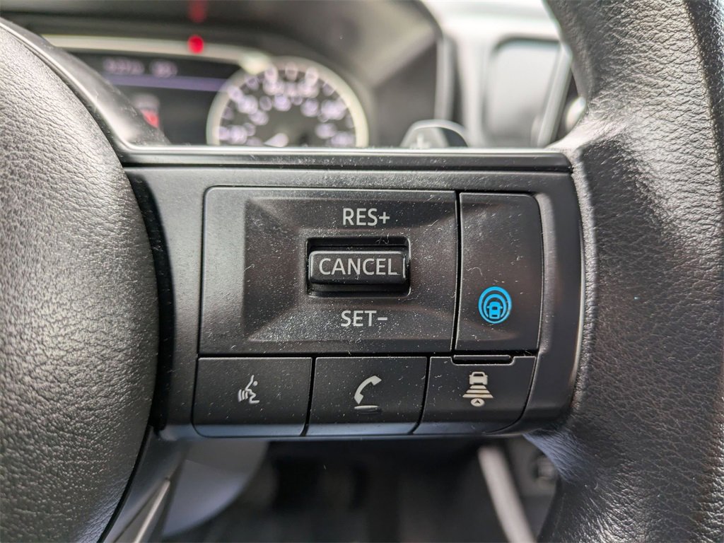 Used 2024 Nissan Rogue SV image 22