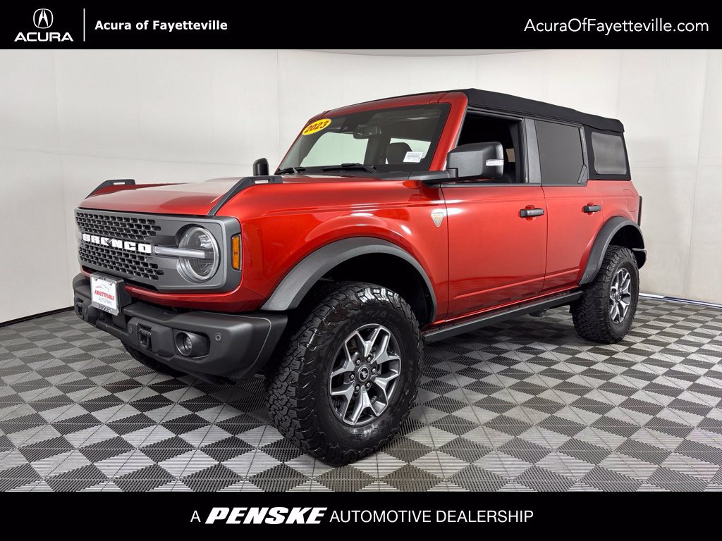 Used 2023 Ford Bronco Badlands AWD/4WD image 1