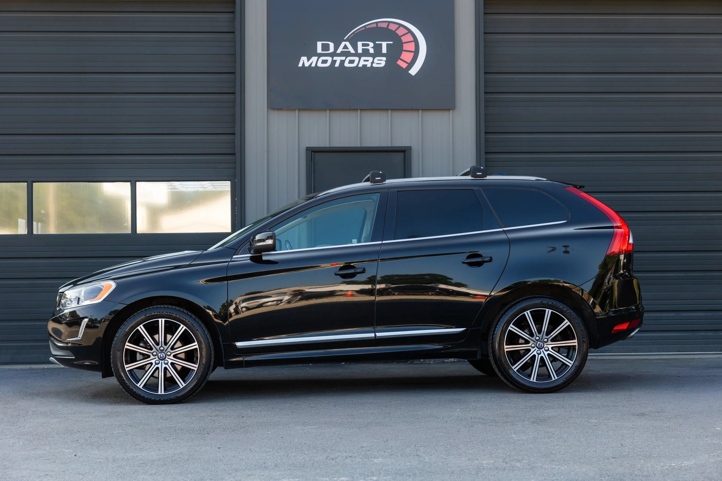 Used 2016 Volvo XC60 T5 Platinum AWD/4WD image 4
