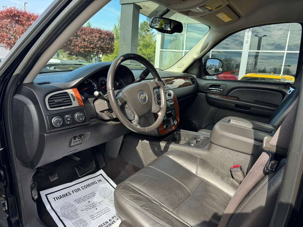 Used 2008 Chevrolet Silverado 2500 LTZ w/ Safety Package AWD/4WD image 22