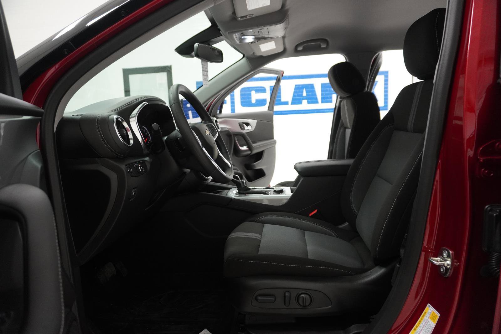 New 2026 Chevrolet Blazer LT w/ Convenience Package FWD image 17