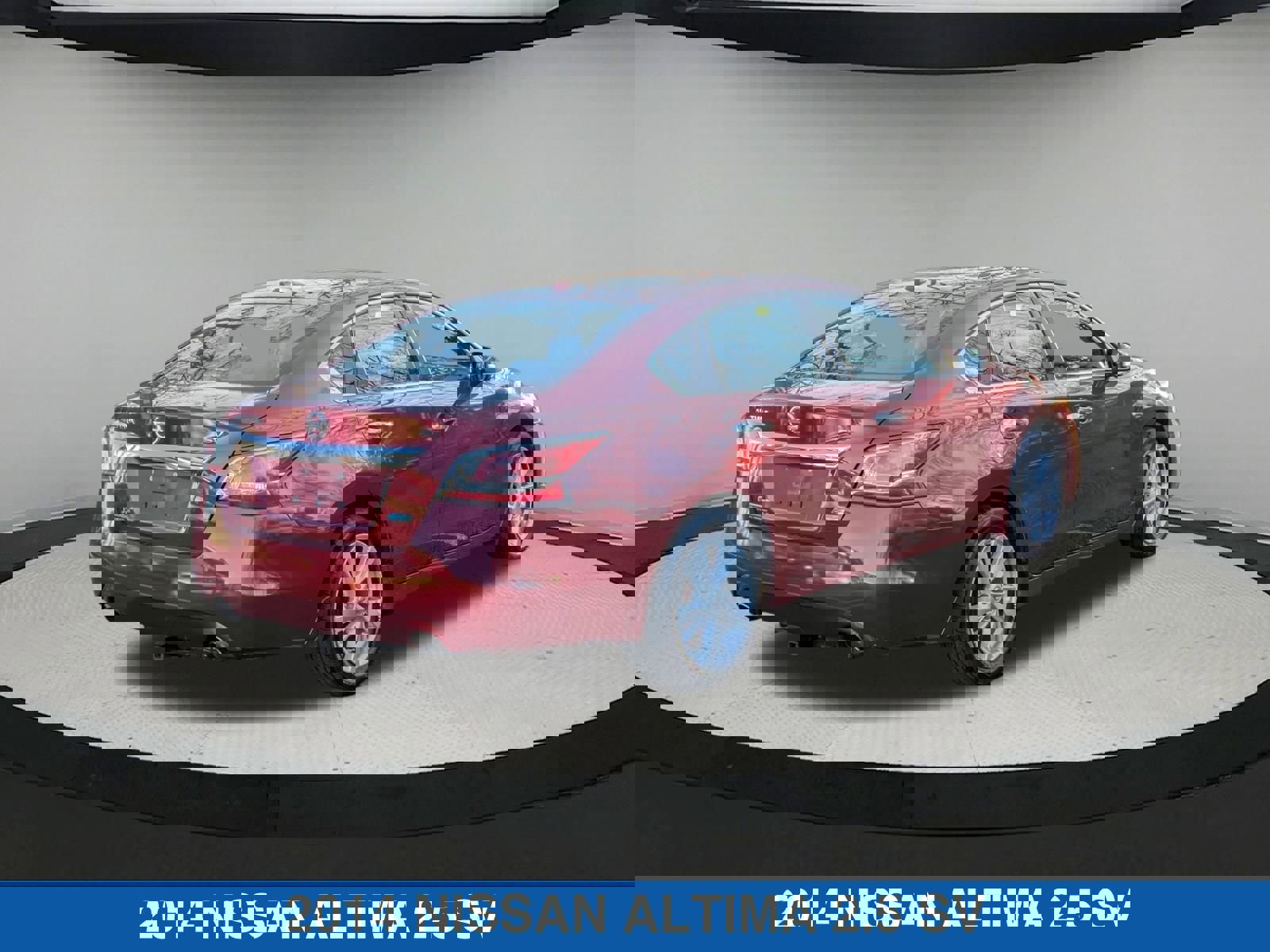 Used 2014 Nissan Altima 2.5 SV w/ Convenience Package image 4