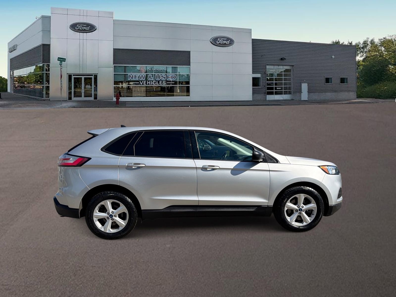 Used 2019 Ford Edge SE w/ Cargo Accessory Package AWD/4WD image 12