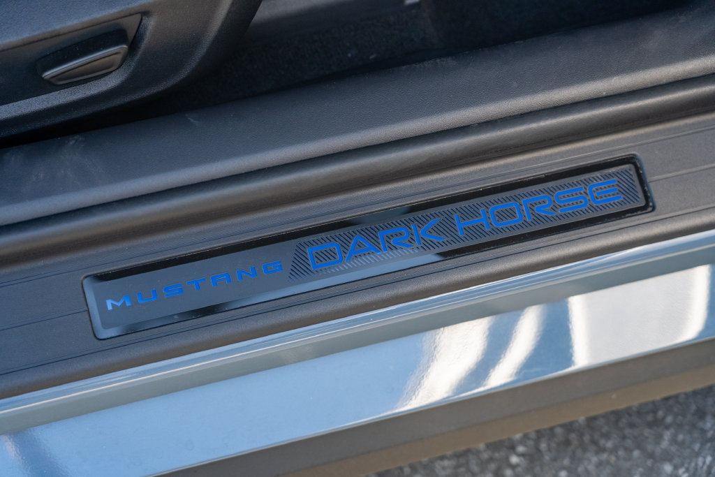 Used 2025 Ford Mustang Dark Horse RWD image 20