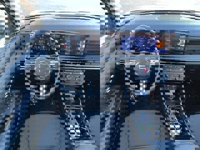 New 2026 Hyundai Tucson SE image 21