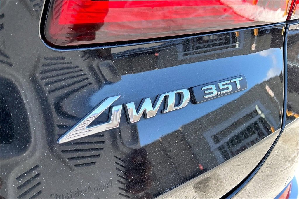 Used 2024 Genesis GV80 3.5T w/ Prestige Package image 24