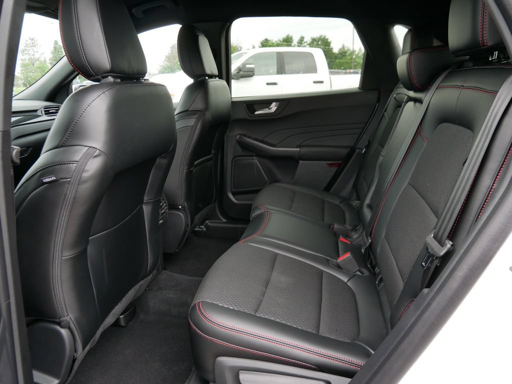 New 2026 Ford Escape ST-Line Select w/ Tech Pack #1 AWD/4WD image 10