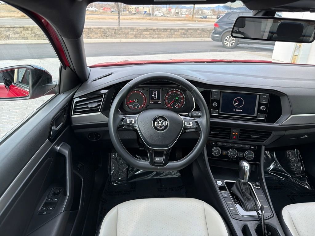 Used 2019 Volkswagen Jetta R-Line image 14