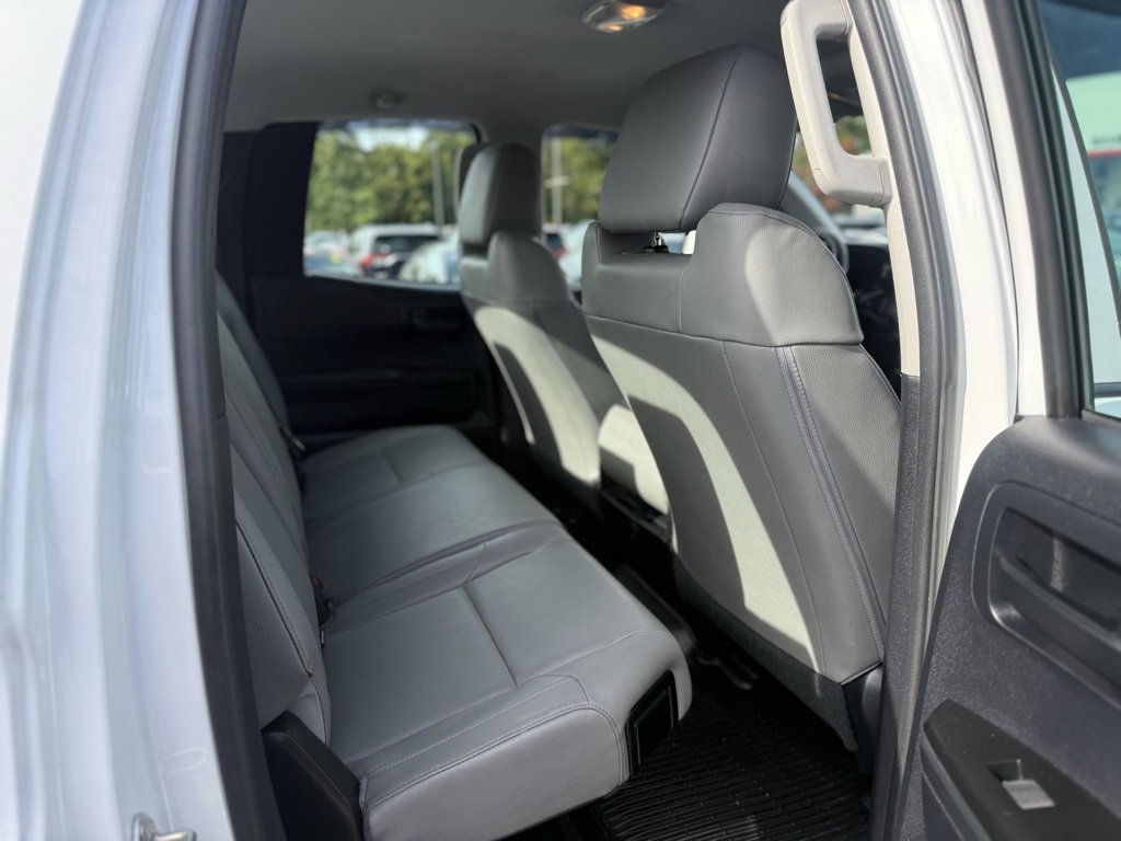 Certified 2018 Toyota Tundra SR image 18
