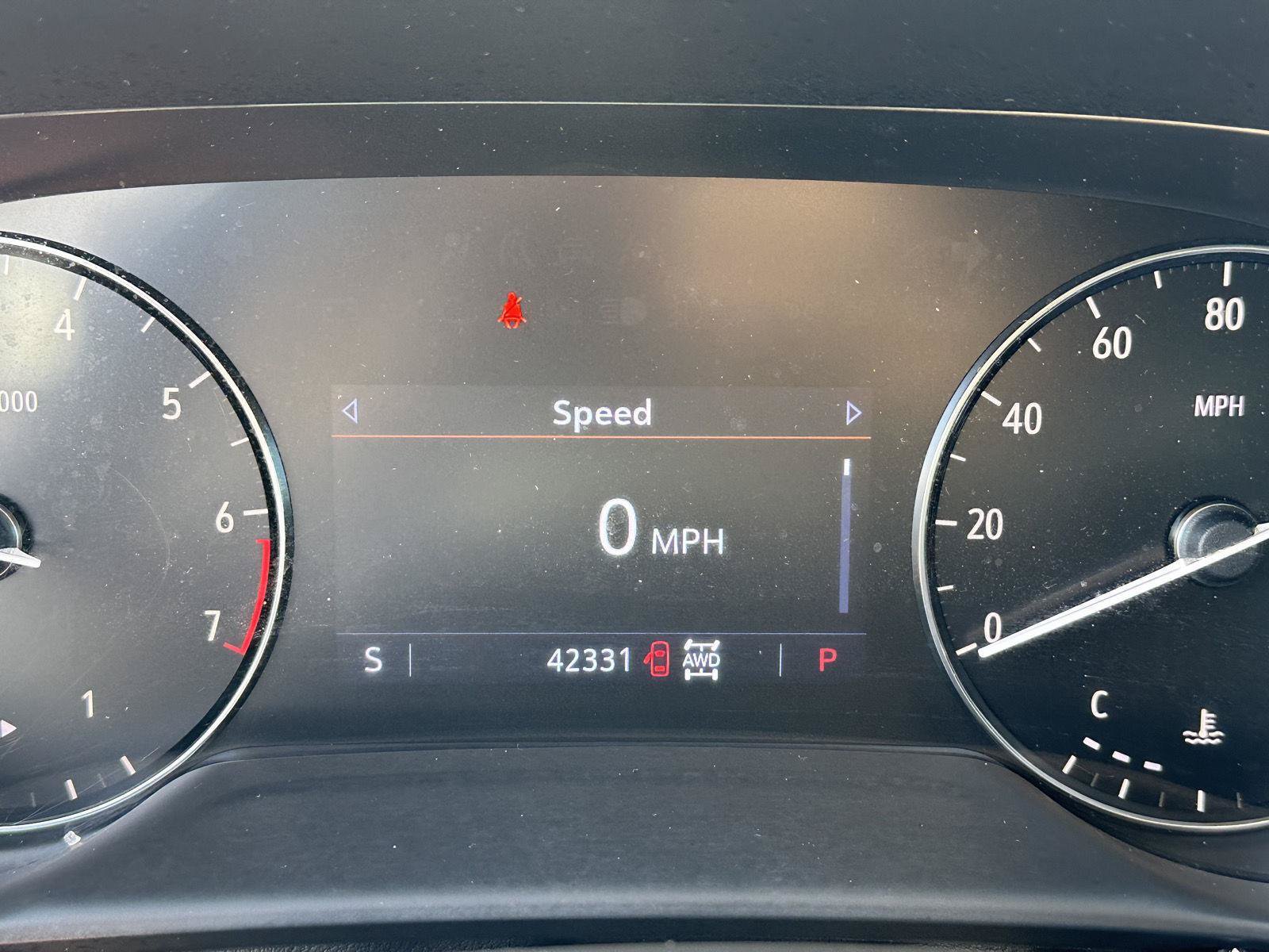 Used 2023 Buick Envision Preferred AWD/4WD image 29