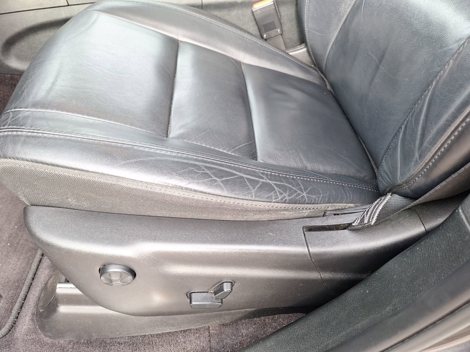 Used 2018 Jeep Grand Cherokee Limited RWD image 16