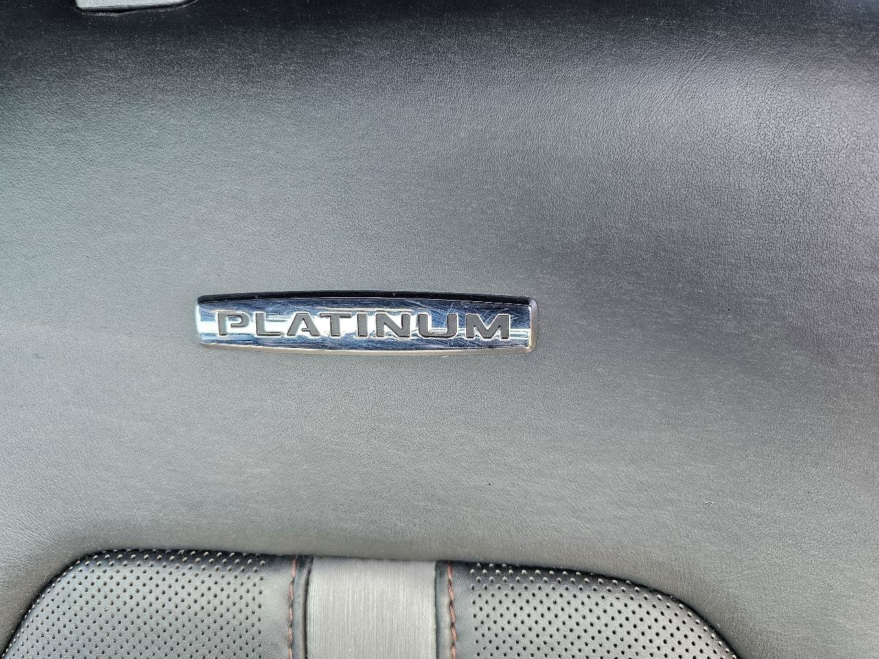 Used 2019 Ford F150 Platinum w/ Equipment Group 701A Luxury AWD/4WD image 8