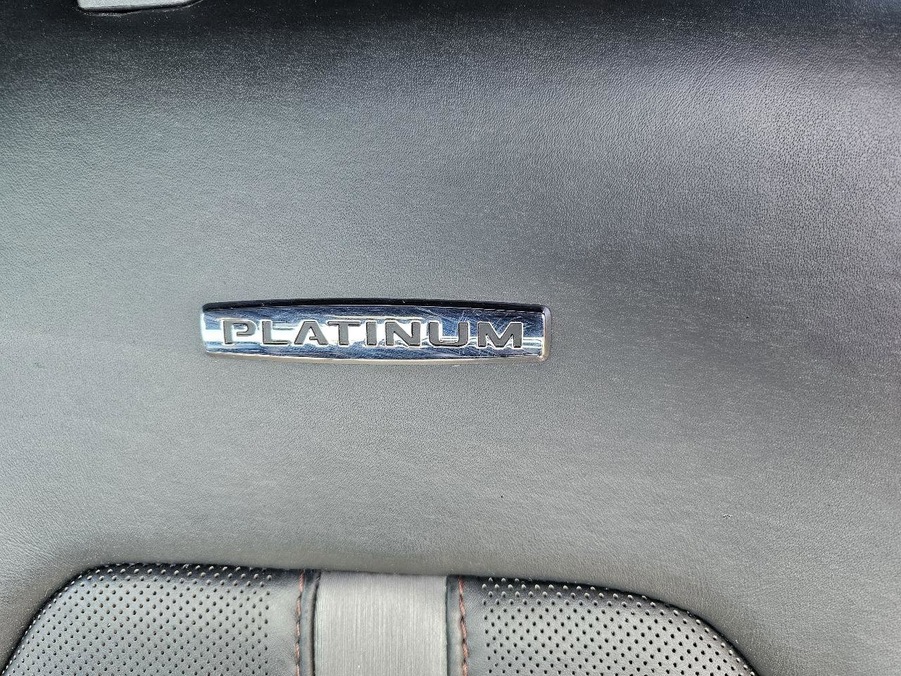 Used 2019 Ford F150 Platinum w/ Equipment Group 701A Luxury AWD/4WD image 8