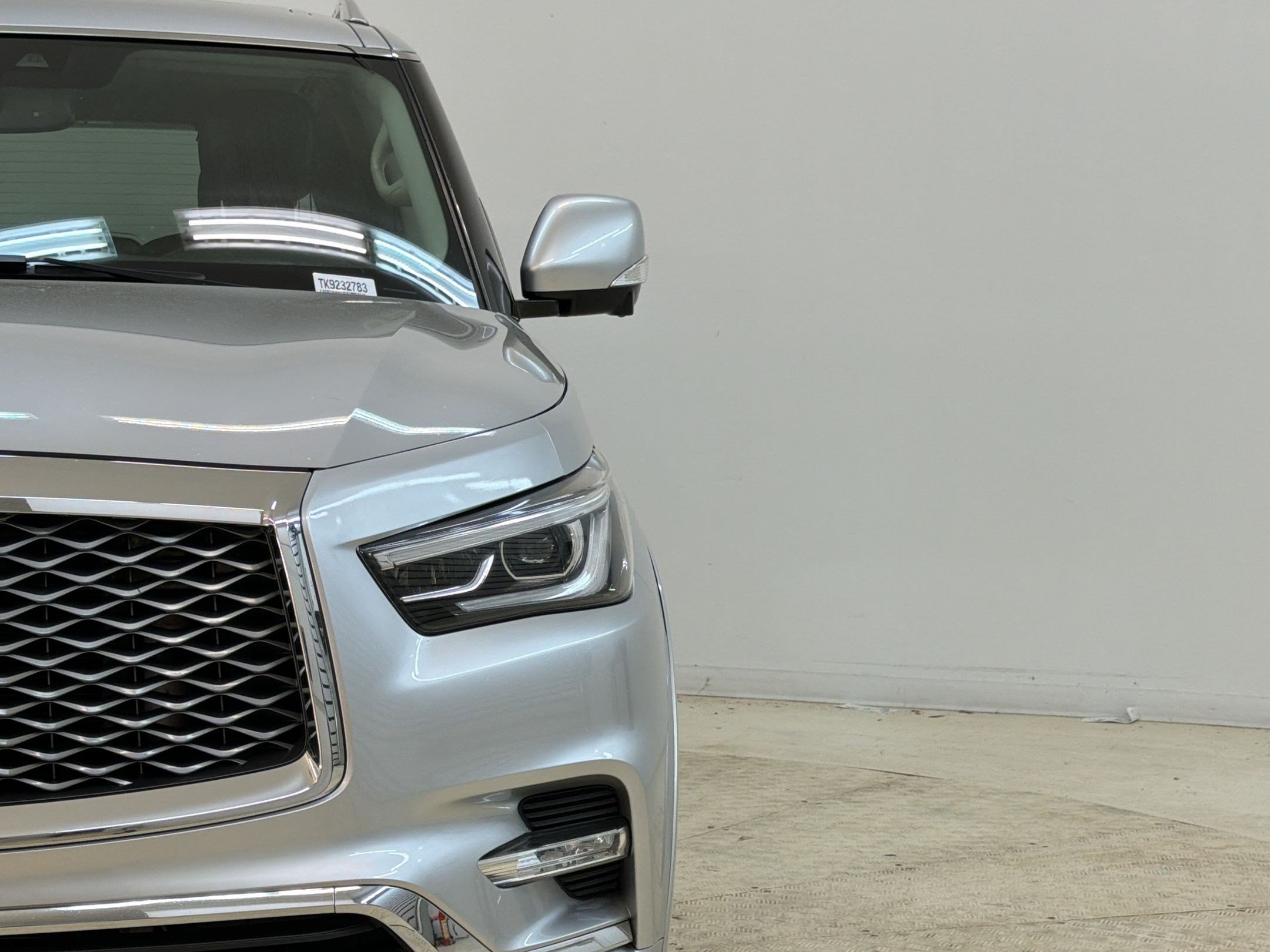 Used 2019 INFINITI QX80 Luxe AWD/4WD image 11