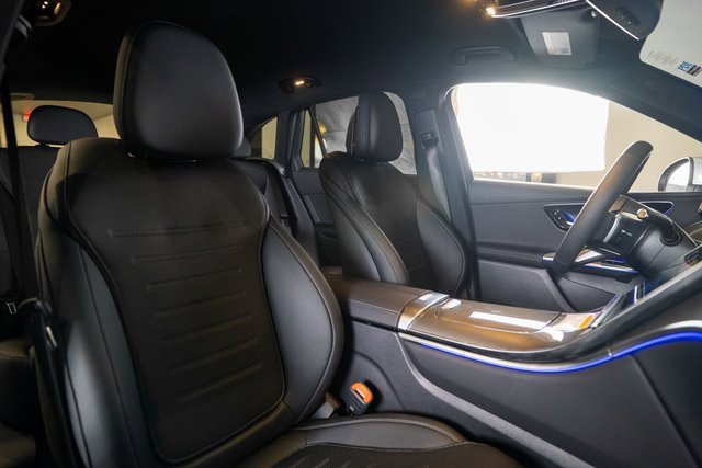 New 2026 Mercedes-Benz GLC 300 4MATIC image 11