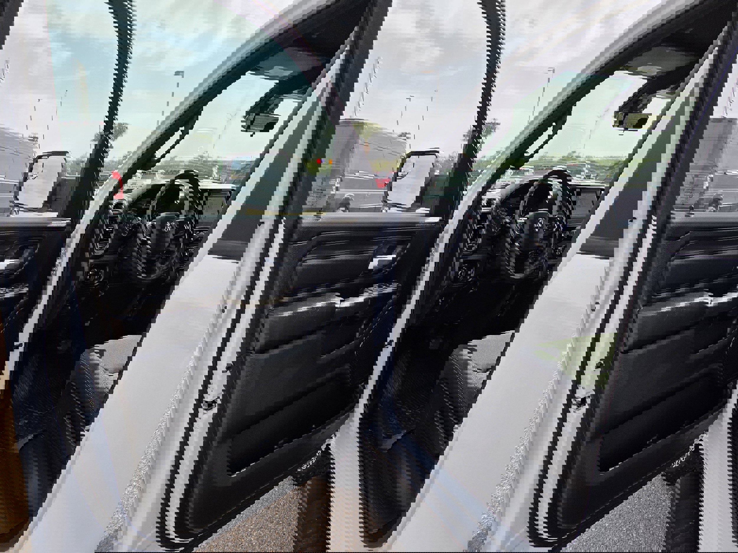 Used 2025 RAM 1500 Classic Warlock image 13