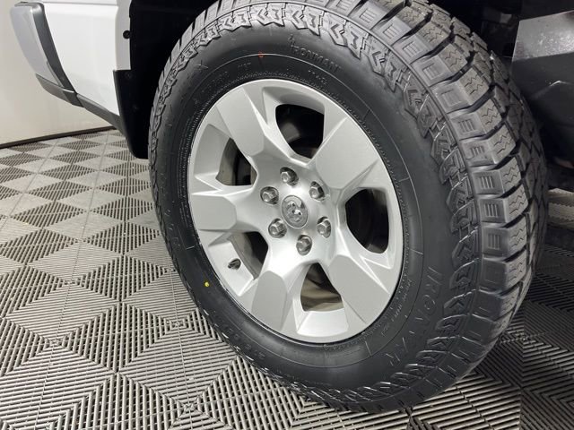 Used 2022 RAM 1500 Big Horn AWD/4WD image 16