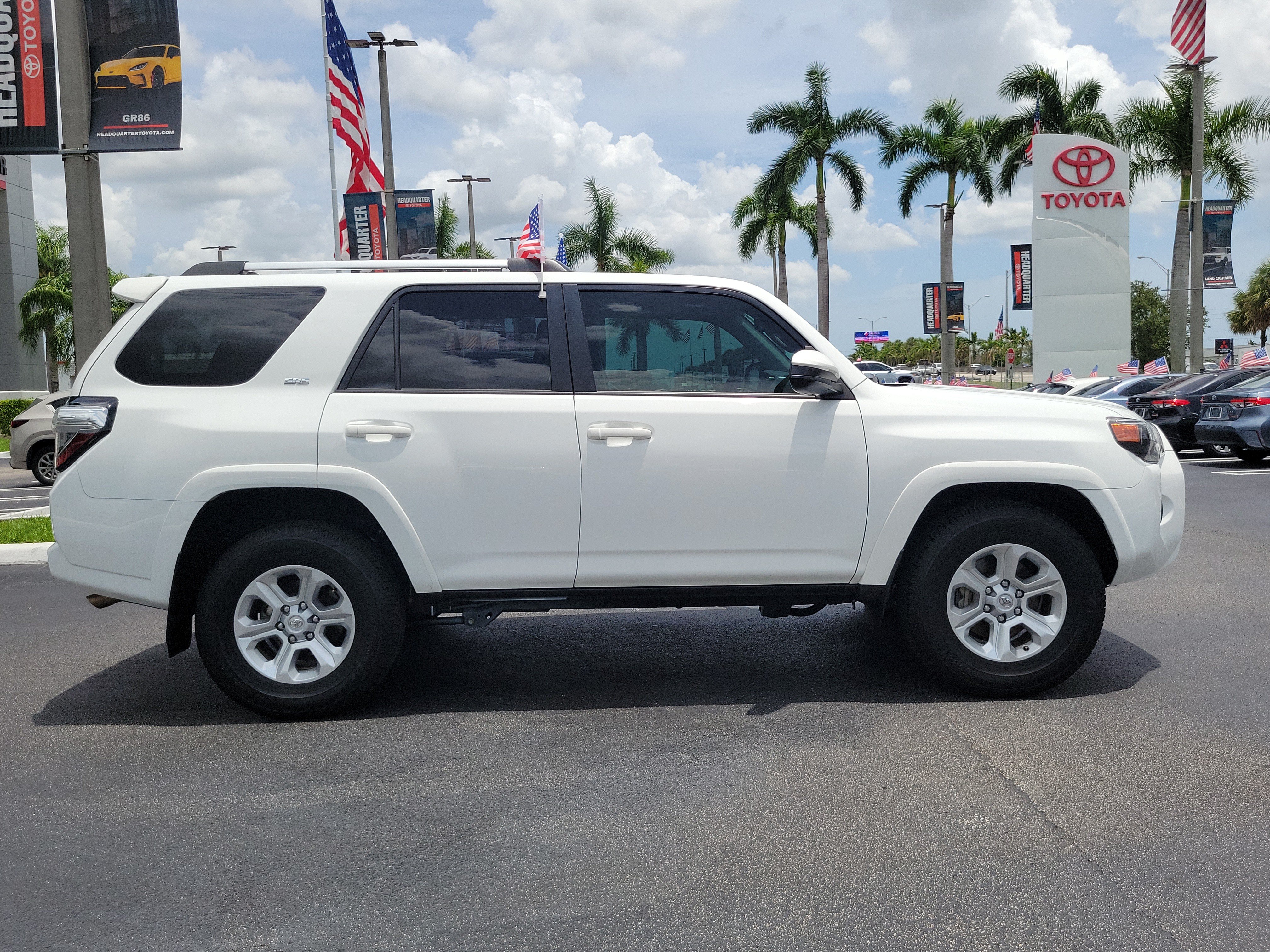 Used 2024 Toyota 4Runner SR5 RWD image 13