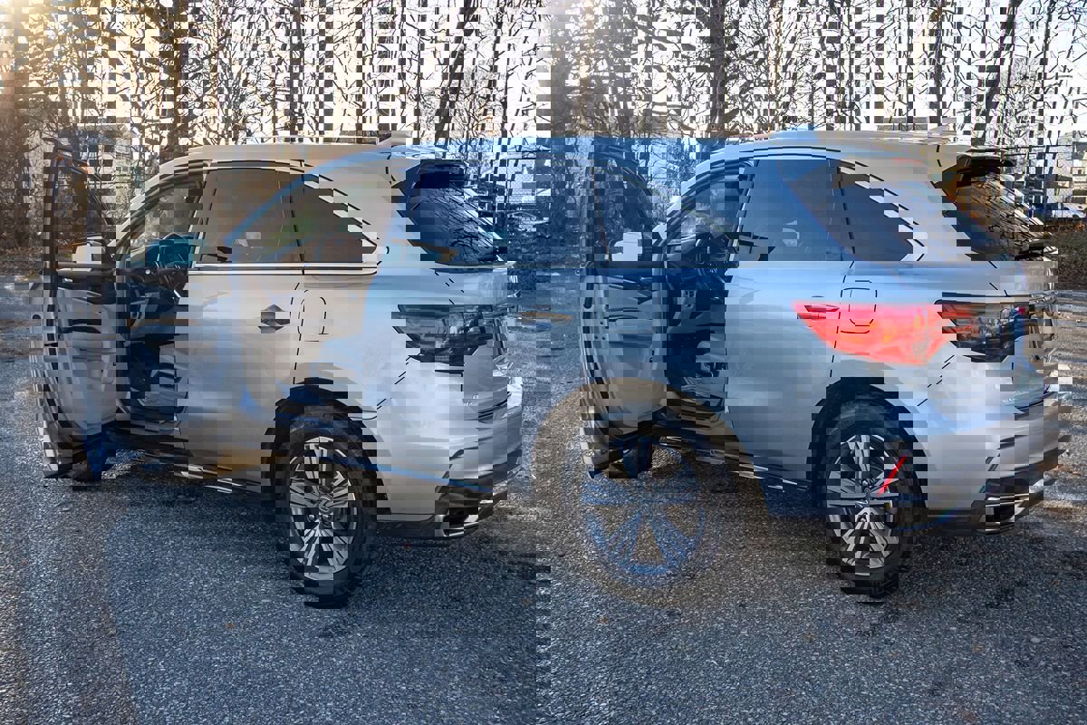 Used 2019 Acura MDX SH-AWD image 7