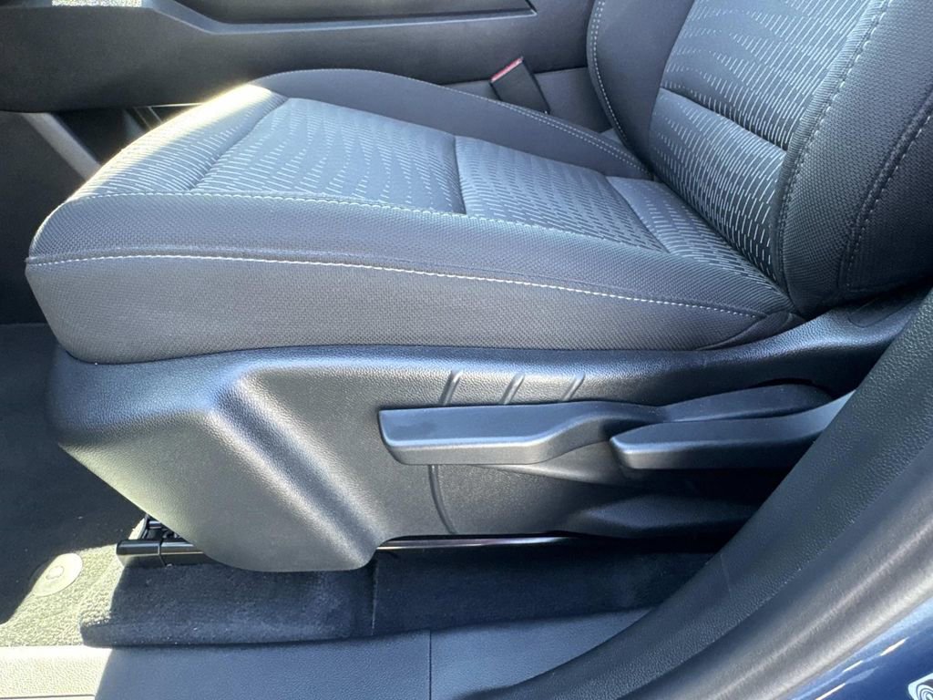 Used 2026 Chevrolet Equinox LT image 16