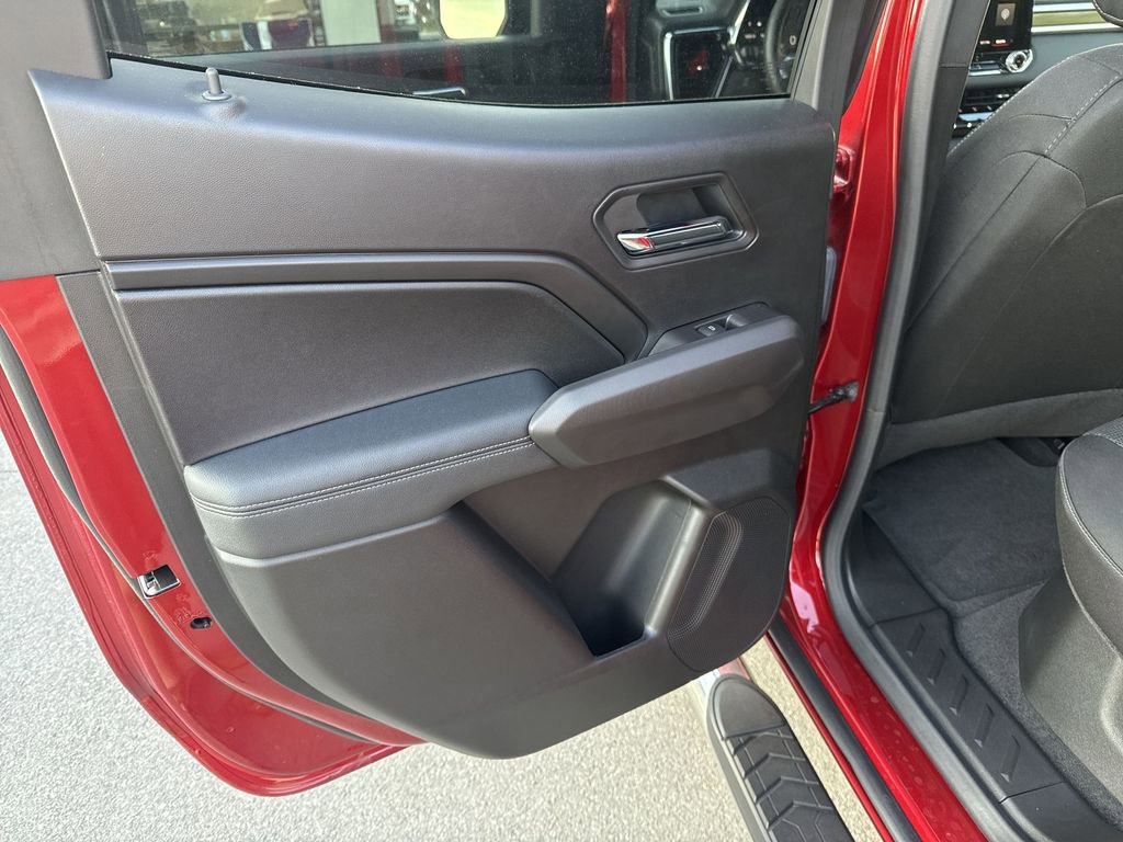 Used 2025 GMC Canyon Elevation AWD/4WD image 22