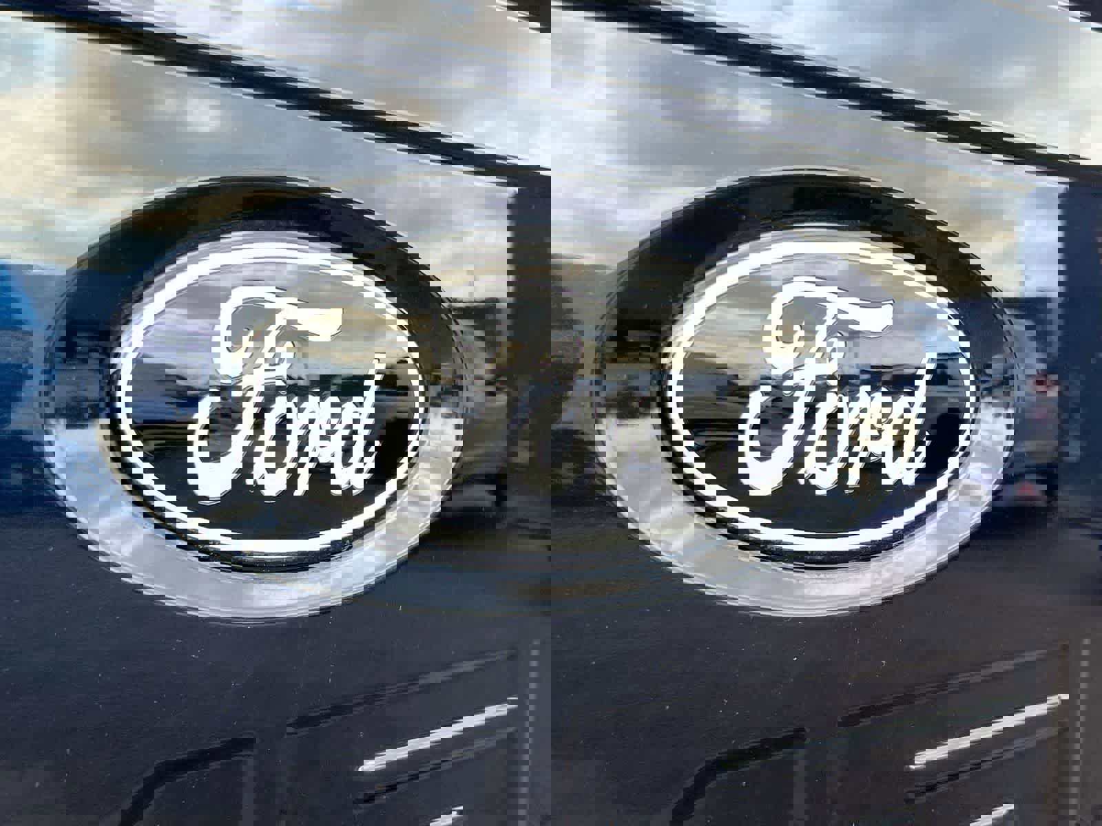 Used 2024 Ford F150 Platinum w/ Equipment Group 702A High image 12