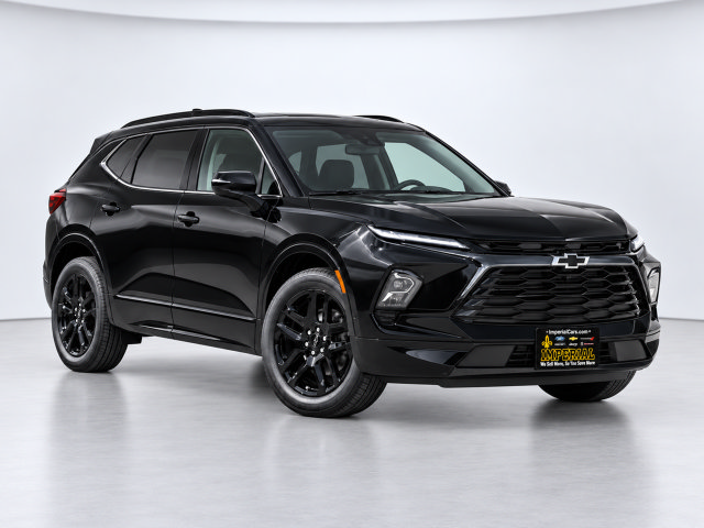 New 2026 Chevrolet Blazer RS w/ Driver Confidence II Package AWD/4WD image 2