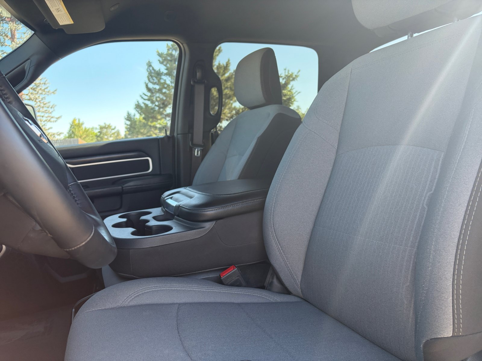 Used 2024 RAM 2500 Big Horn w/ Heated Seats & Wheel Group AWD/4WD image 16