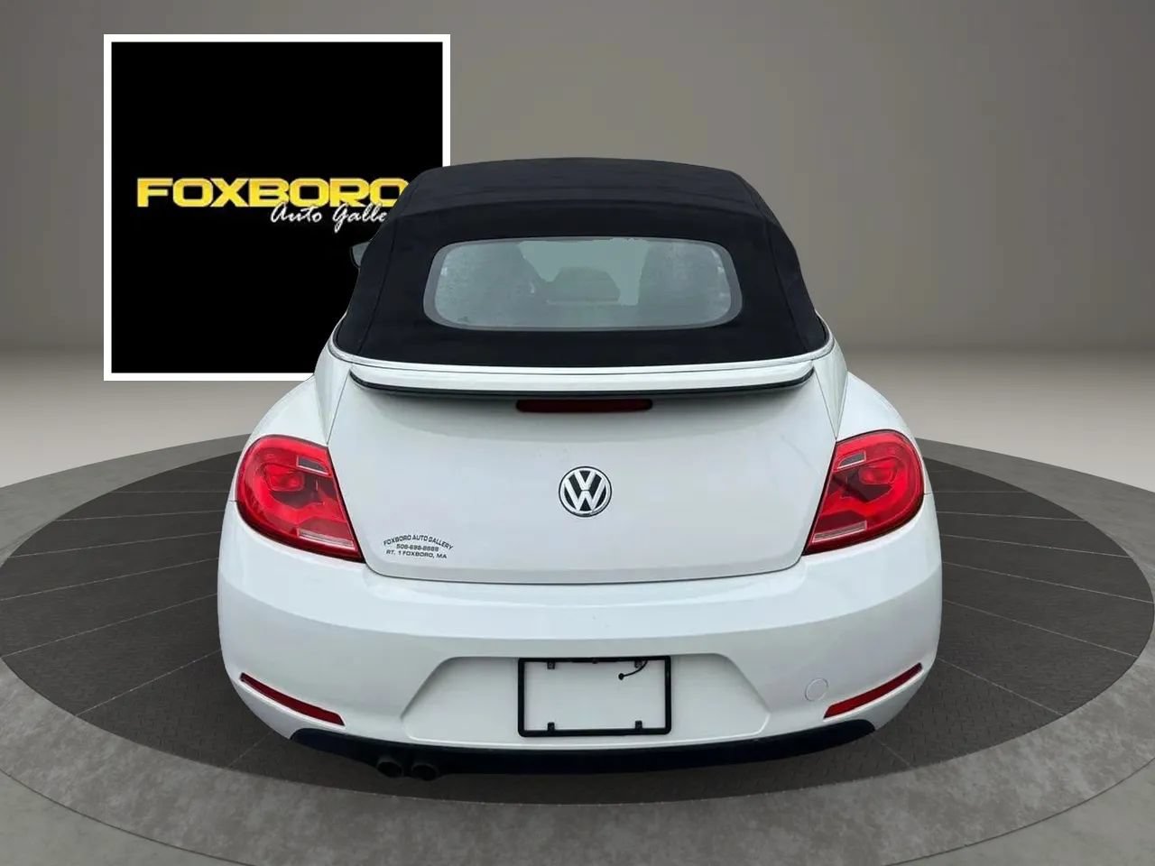 Used 2013 Volkswagen Beetle 2.5 FWD image 6