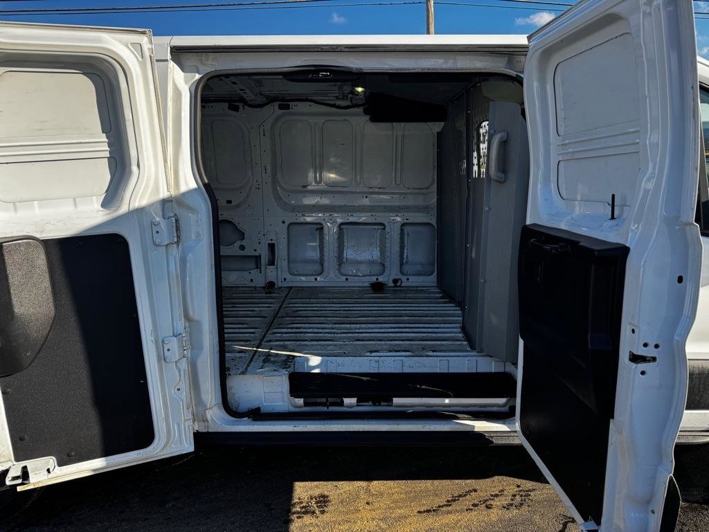Used 2017 Ford Transit 150 148 Low Roof RWD image 14