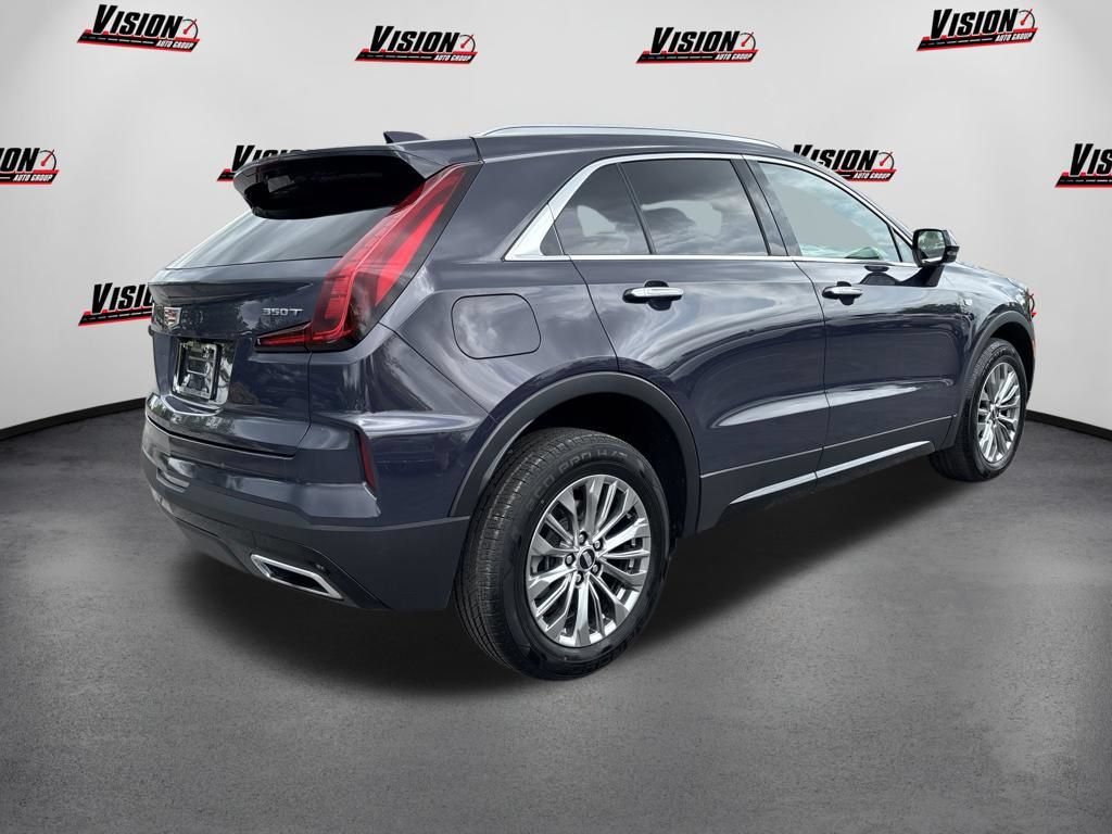 Used 2024 Cadillac XT4 Premium Luxury AWD/4WD image 5