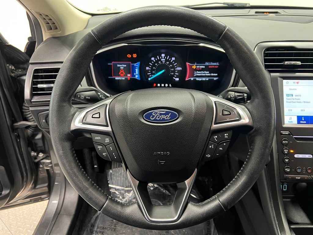 Used 2020 Ford Fusion Energi Titanium image 22