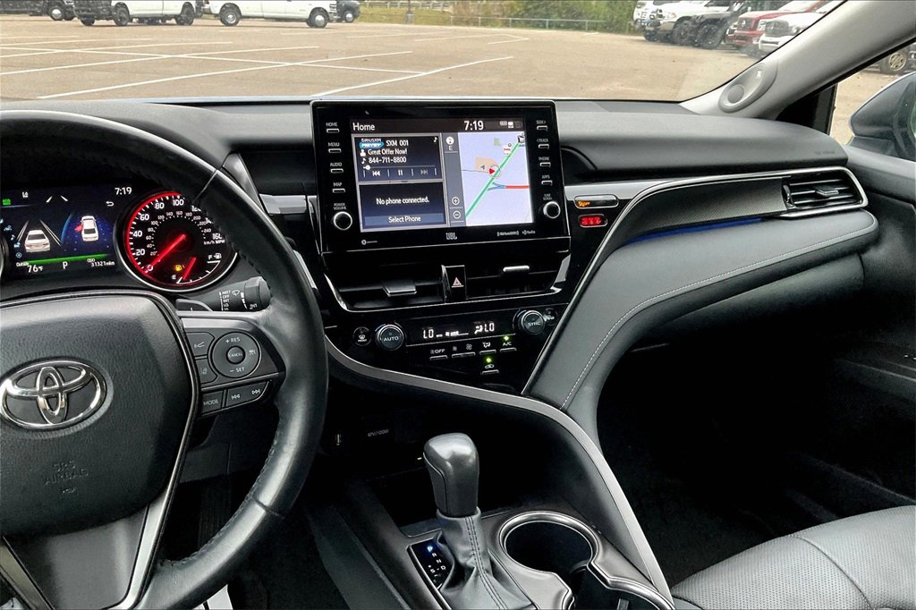 Used 2024 Toyota Camry XSE image 6