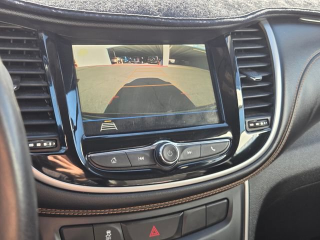 Certified 2018 Chevrolet Trax LT w/ Redline Edition FWD image 21