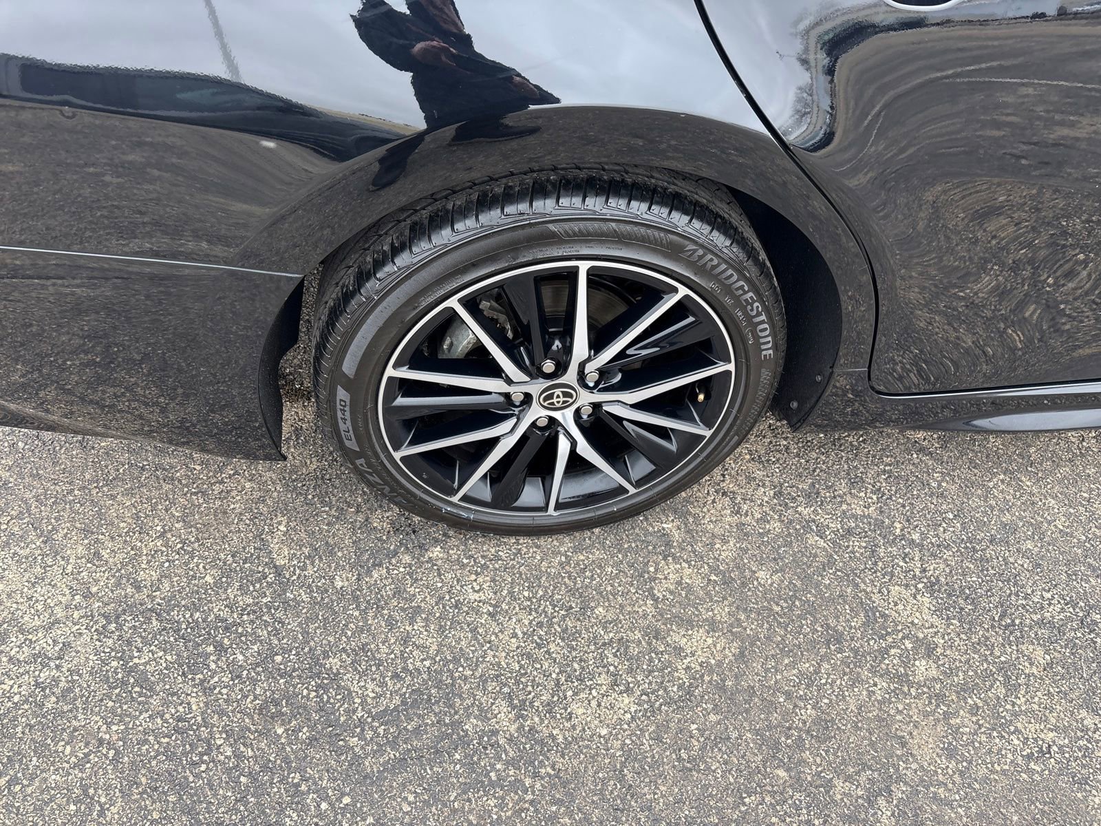 Used 2023 Toyota Camry SE w/ Convenience Package image 32