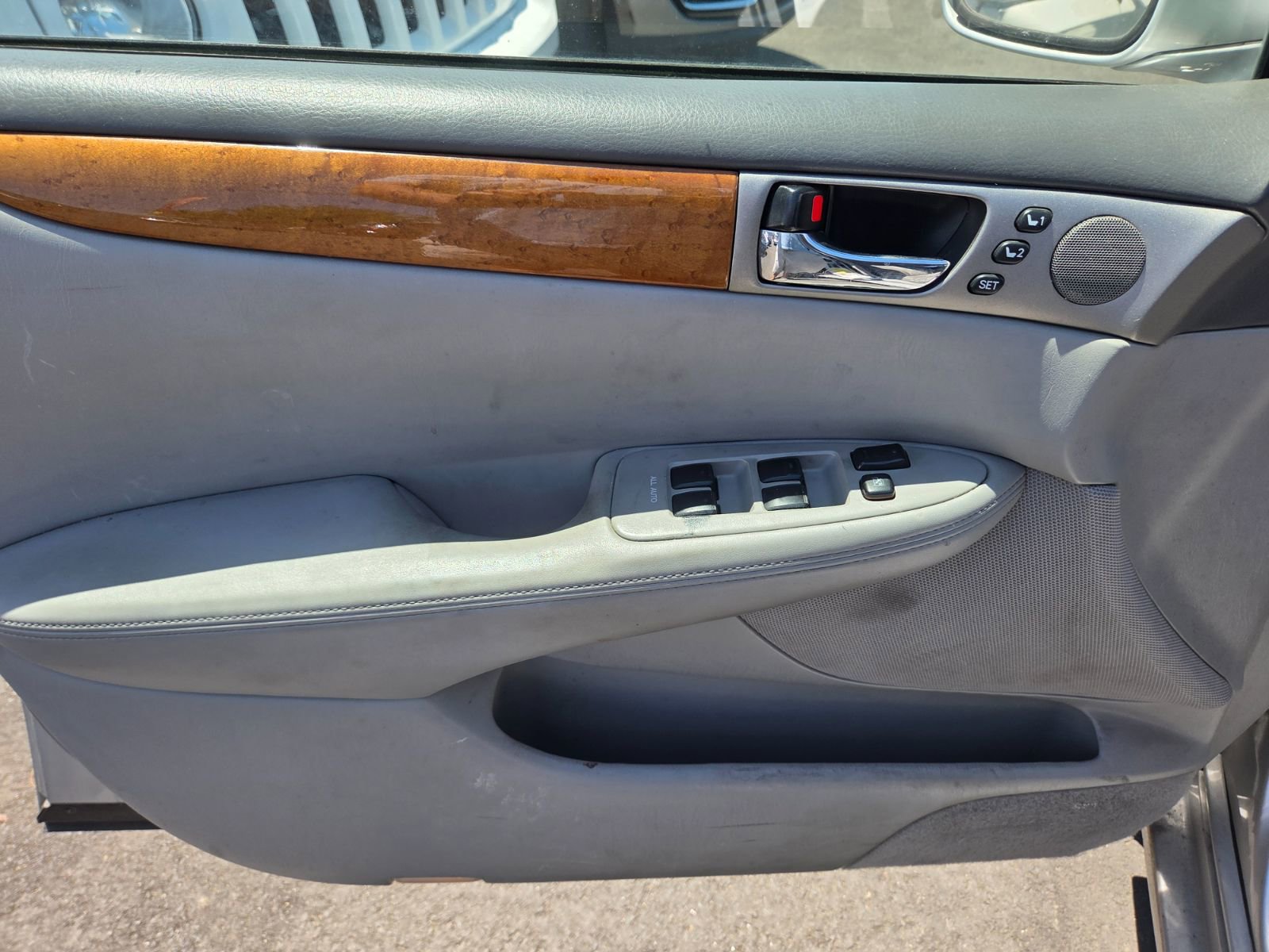 Used 2006 Lexus ES 330 image 8