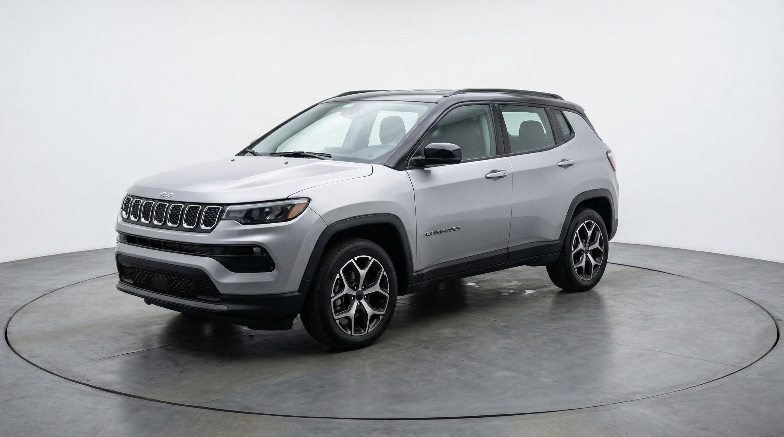 Used 2025 Jeep Compass Limited AWD/4WD image 3