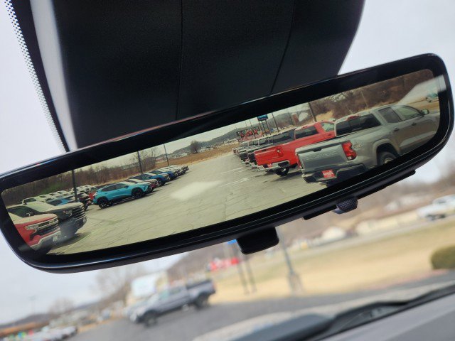 Used 2024 Chevrolet Silverado 1500 ZR2 w/ Technology Package image 57