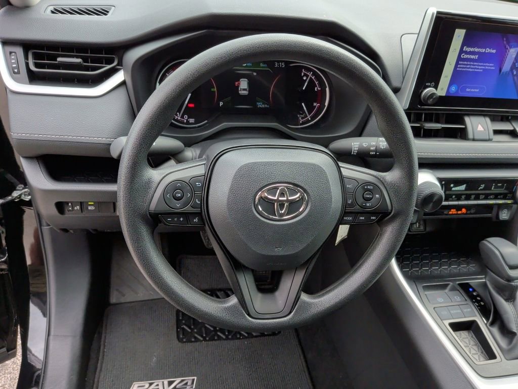 Used 2025 Toyota RAV4 LE image 16