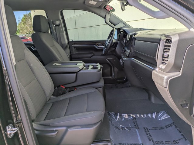 Used 2024 Chevrolet Silverado 1500 LT w/ Z71 Off-Road Package AWD/4WD image 21