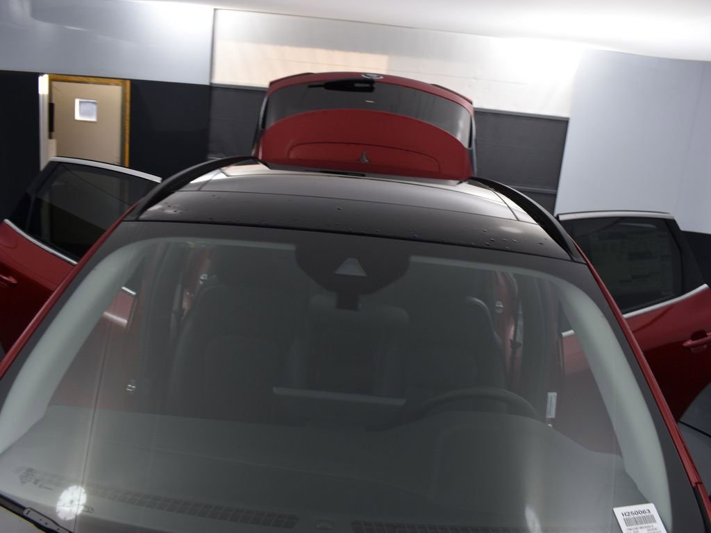 New 2025 Ford Escape SE FWD image 27