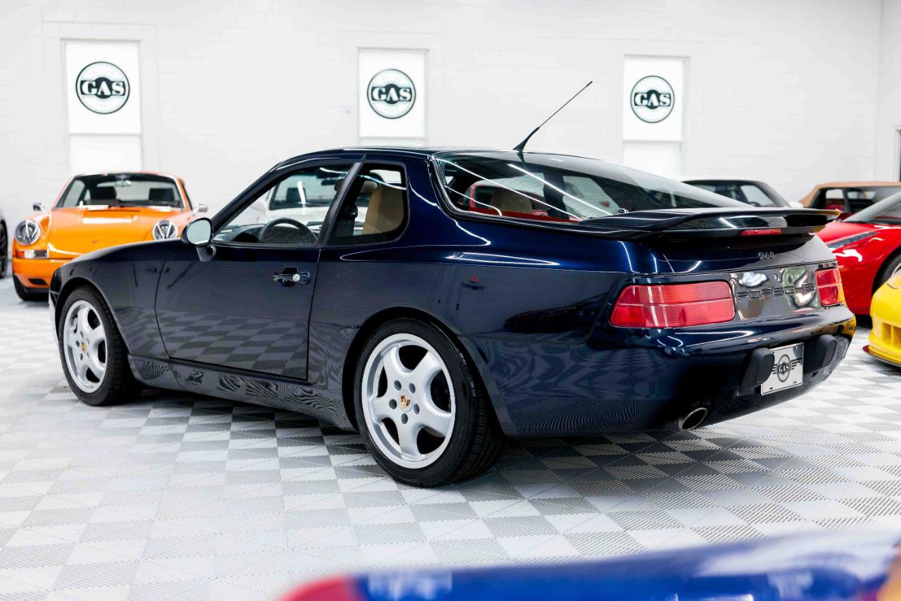 Used 1992 Porsche 968 Coupe RWD image 9