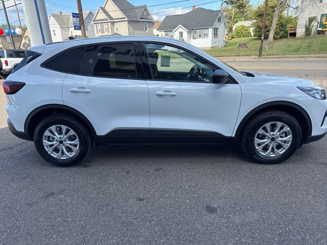New 2026 Ford Escape Active image 5