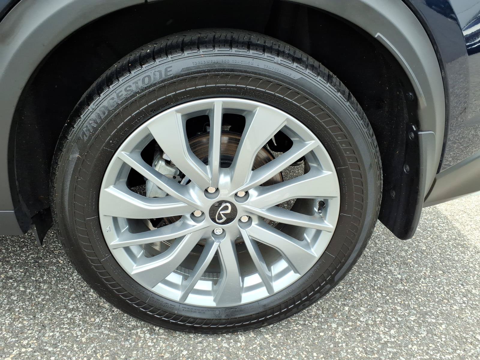 Used 2025 INFINITI QX50 Luxe AWD/4WD image 18