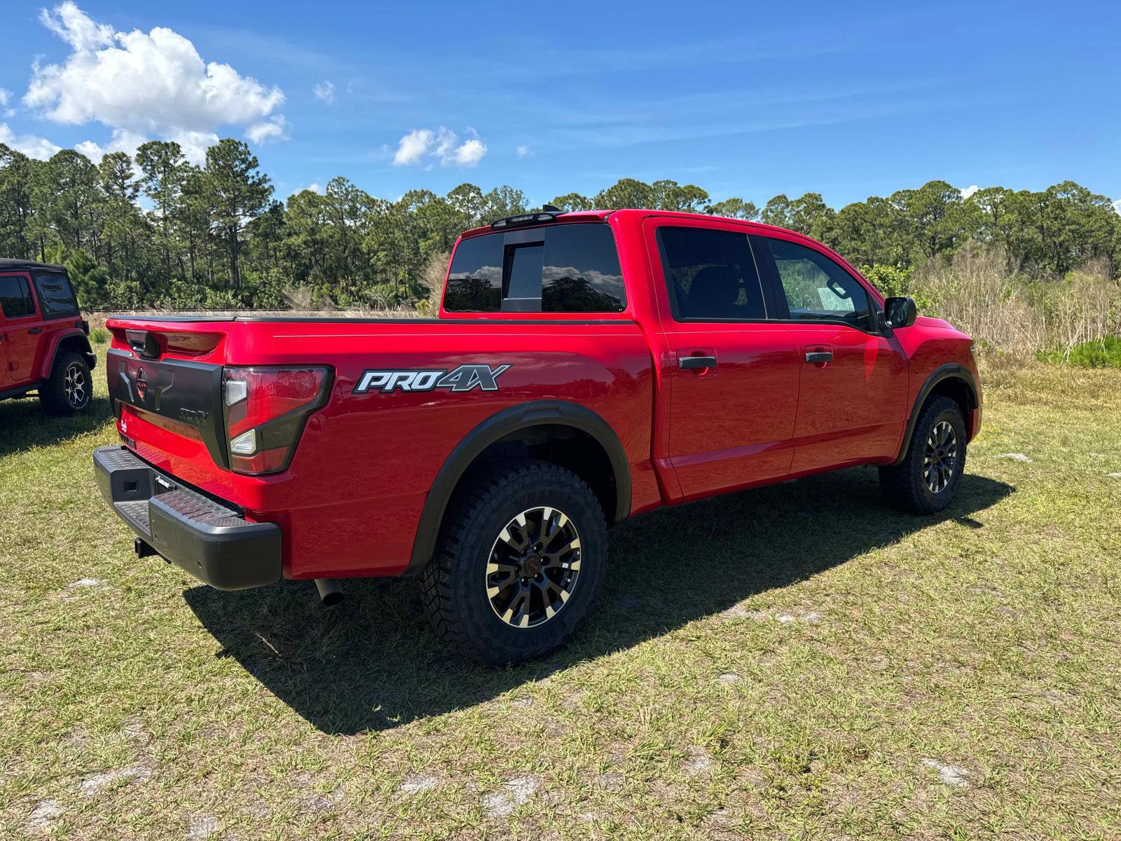 Used 2023 Nissan Titan PRO-4X image 3